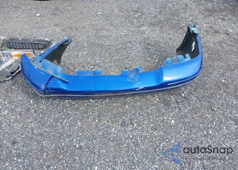 2004 Ford Crown Victoria Police z USA, uszkodzony, nr VIN 2FAHP71W54X138088